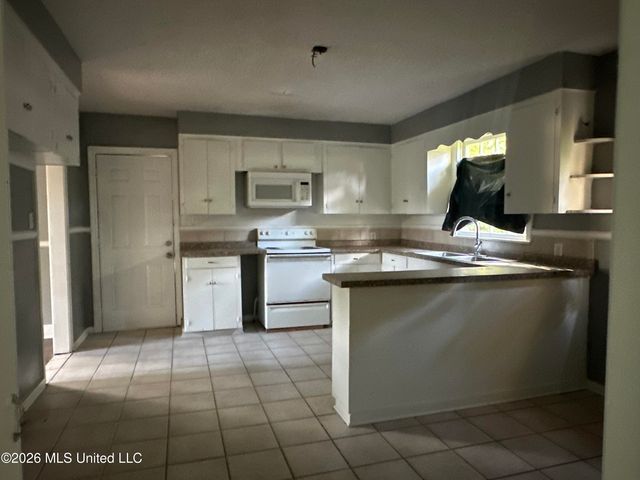 460 W Northside Drive, Jackson, MS 39206