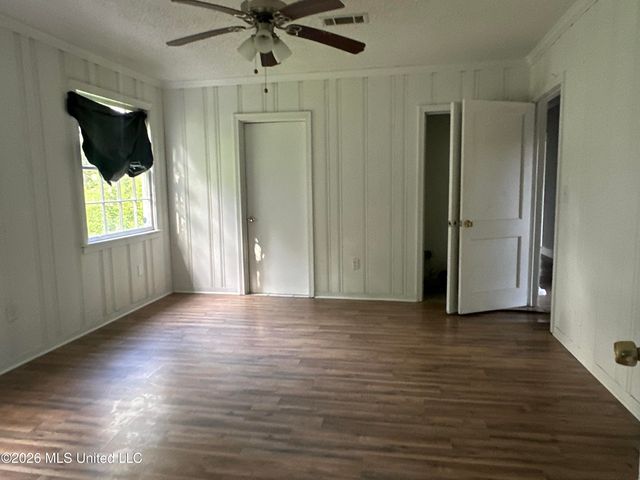 460 W Northside Drive, Jackson, MS 39206