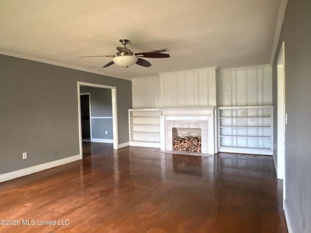 460 W Northside Drive, Jackson, MS 39206