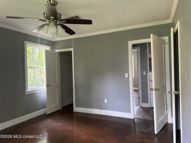 460 W Northside Drive, Jackson, MS 39206