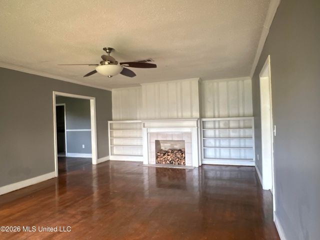 460 W Northside Drive, Jackson, MS 39206