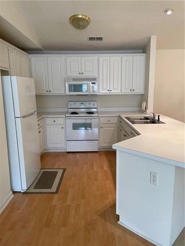 1015 Holly Drive, Gainesville, GA 30501