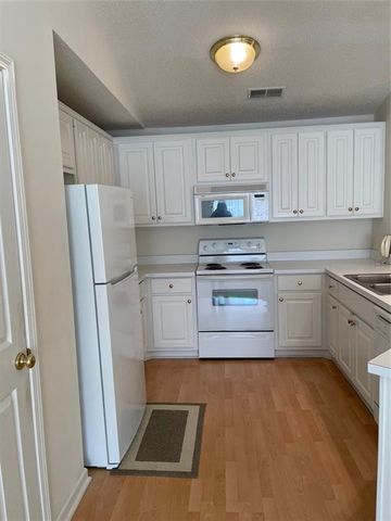 1015 Holly Drive, Gainesville, GA 30501