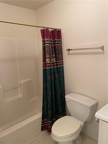 1015 Holly Drive, Gainesville, GA 30501