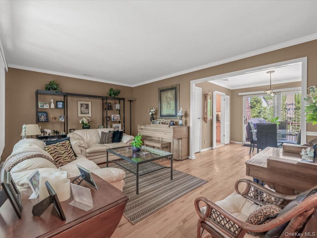 2643 Landman Lane, North Bellmore, NY 11710 — photo 3
