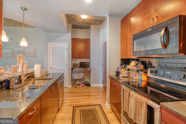 400 W Peachtree Street NW 2615, Atlanta, GA 30308