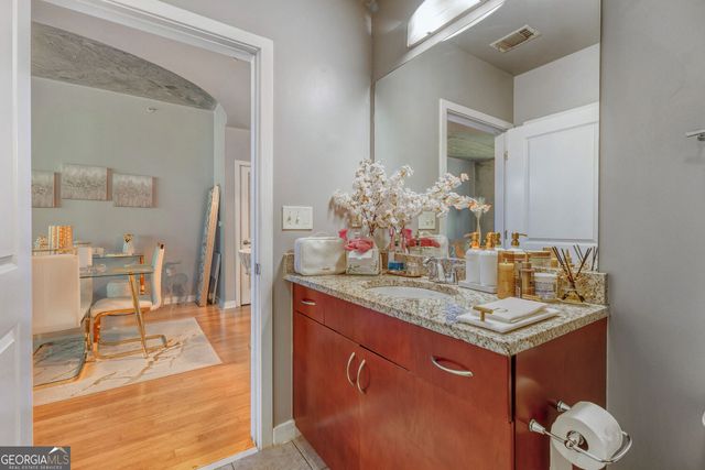 400 W Peachtree Street NW 2615, Atlanta, GA 30308