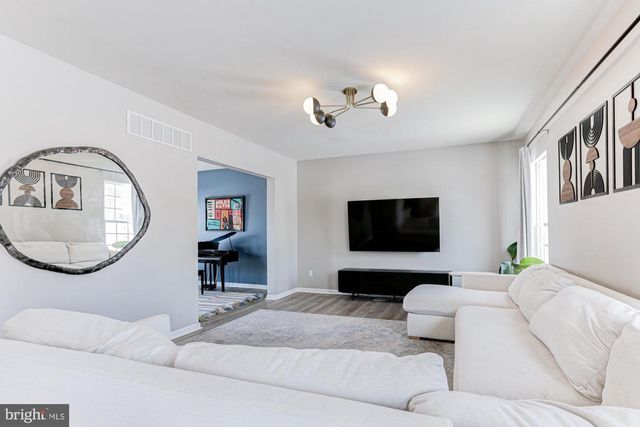 3 BARCUS CT, Townsend, DE 19734