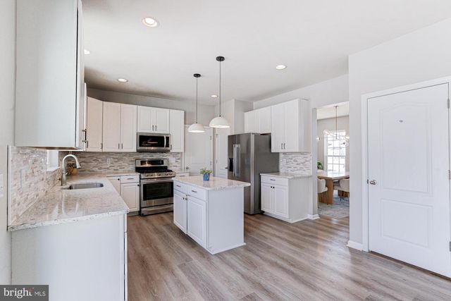 3 BARCUS CT, Townsend, DE 19734