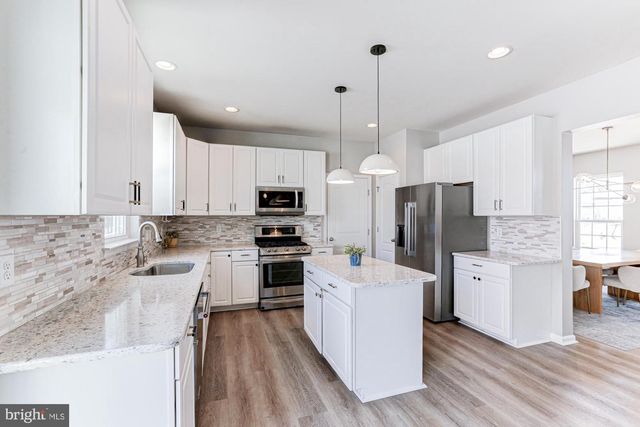 3 BARCUS CT, Townsend, DE 19734