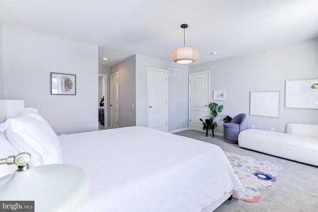 3 BARCUS CT, Townsend, DE 19734