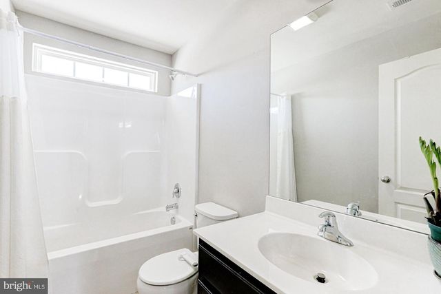 3 BARCUS CT, Townsend, DE 19734