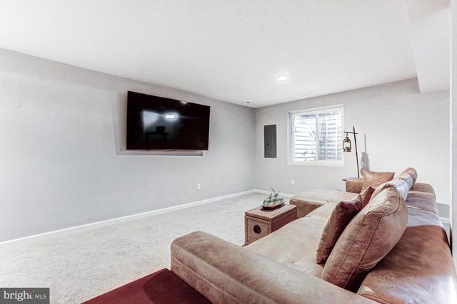 3 BARCUS CT, Townsend, DE 19734