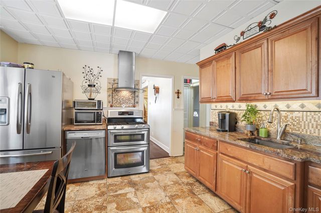 23-37 124th Street, College Point, NY 11356