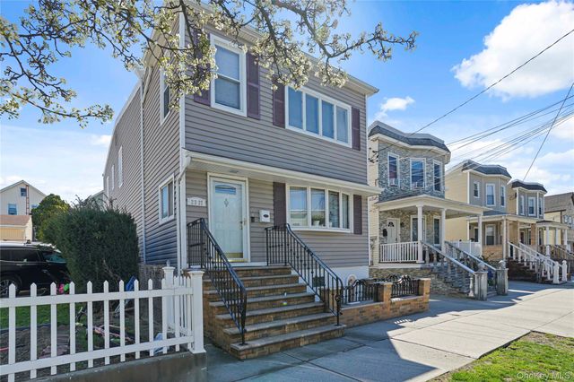 23-37 124th Street, College Point, NY 11356