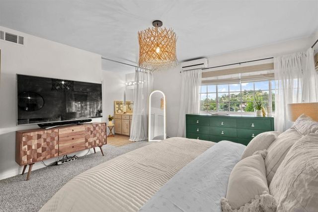 11009 Dutton Drive, La Mesa, CA 91941