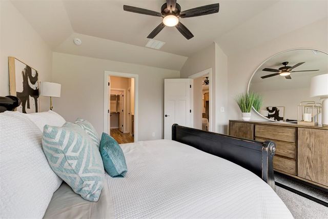 4933 Desert Willow Lane, Edmond, OK 73034