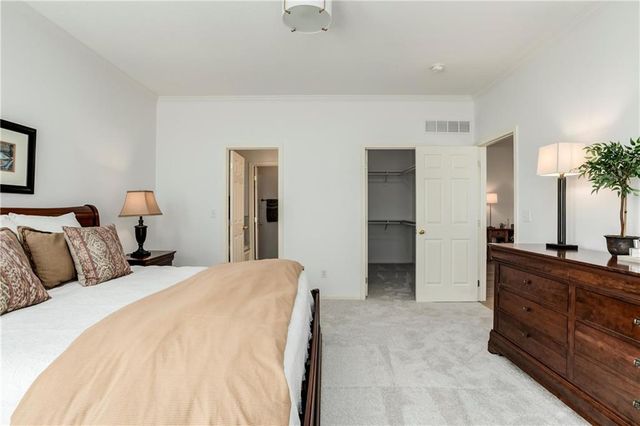 6302 W 133rd Terrace, Overland Park, KS 66209