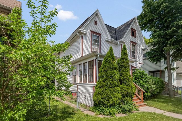 1648 Boyd AVENUE, Racine, WI 53405