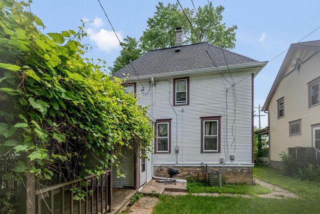 1648 Boyd AVENUE, Racine, WI 53405