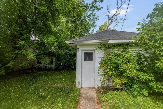 1648 Boyd AVENUE, Racine, WI 53405