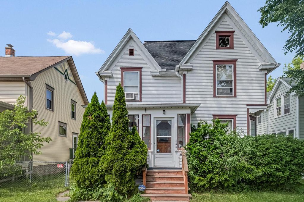 1648 Boyd AVENUE, Racine, WI 53405