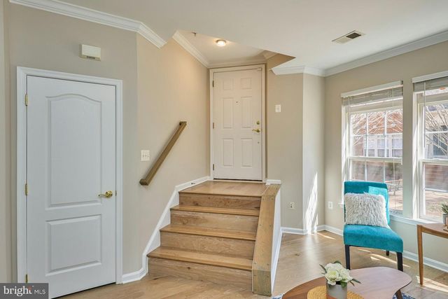 7166 LITTLE THAMES DR, Gainesville, VA 20155