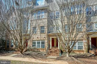 7166 LITTLE THAMES DR, Gainesville, VA 20155