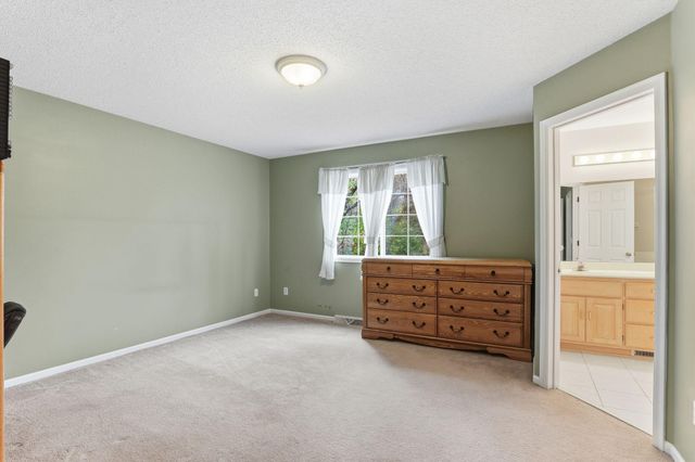 2131 Viking Boulevard NW, Oak Grove, MN 55011