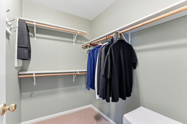 2131 Viking Boulevard NW, Oak Grove, MN 55011