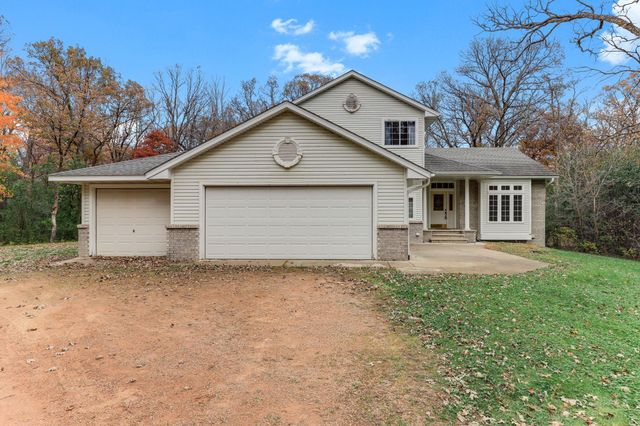 2131 Viking Boulevard NW, Oak Grove, MN 55011