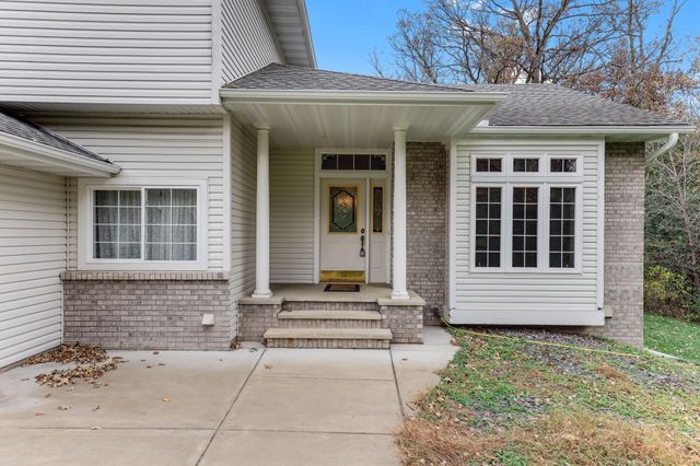 2131 Viking Boulevard NW, Oak Grove, MN 55011