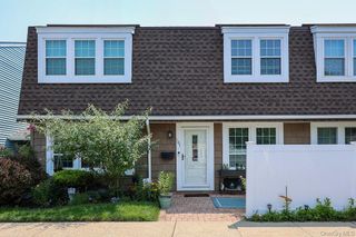 107 Whalers Cove, Babylon, NY 11702