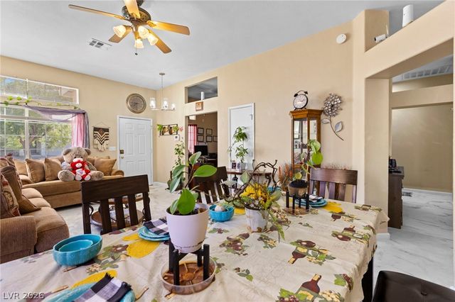 260 Prairie Rose Street, Henderson, NV 89015