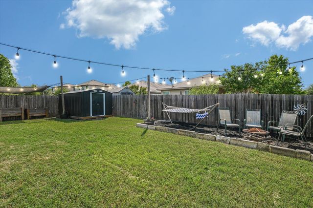 310 Baldwin ST, Hutto, TX 78634