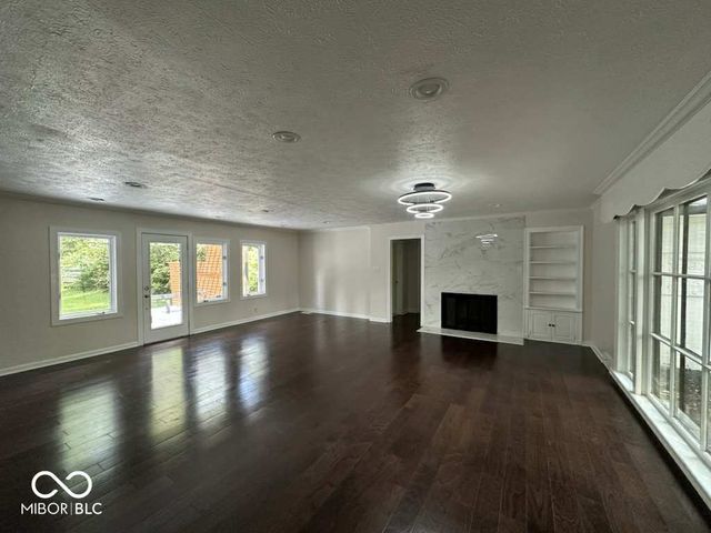 8500 N Meridian Street, Indianapolis, IN 46260