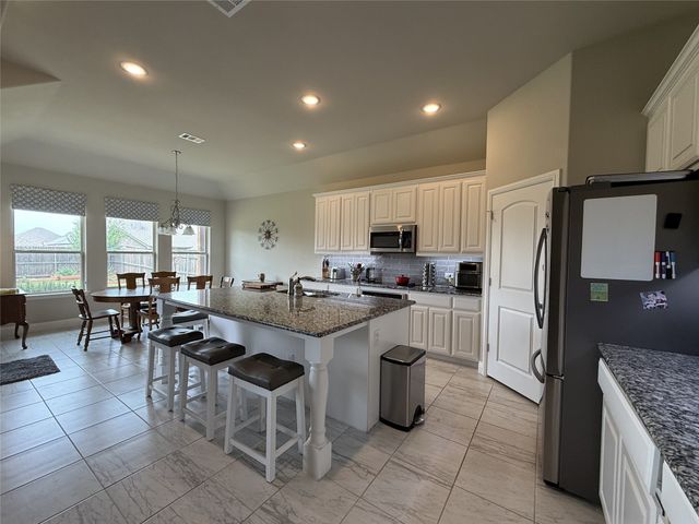 137 Constitution Drive, Joshua, TX 76058