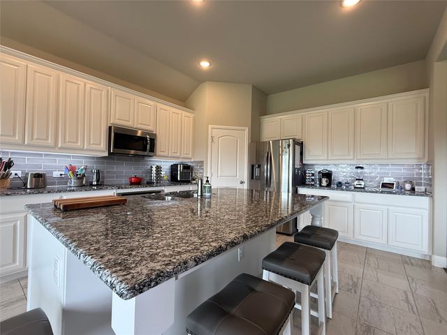 137 Constitution Drive, Joshua, TX 76058