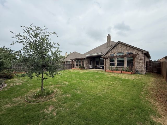 137 Constitution Drive, Joshua, TX 76058