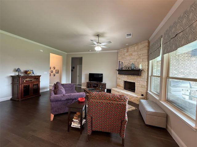 137 Constitution Drive, Joshua, TX 76058