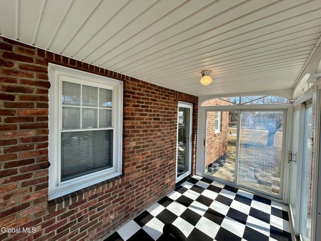 3142 Turnbull Street, Rotterdam, NY 12306