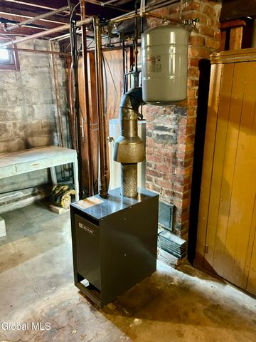 3142 Turnbull Street, Rotterdam, NY 12306