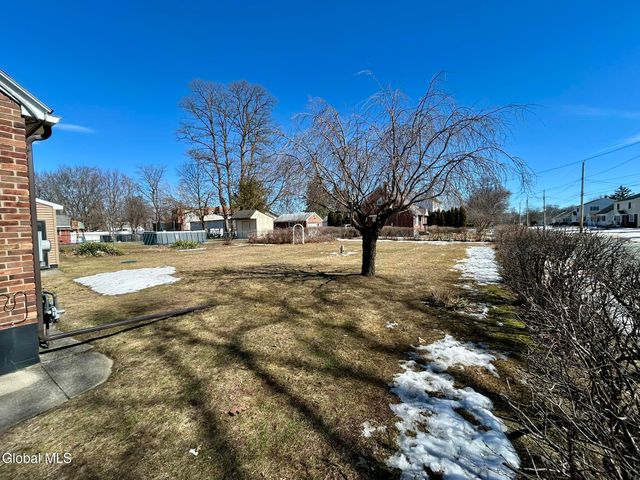 3142 Turnbull Street, Rotterdam, NY 12306