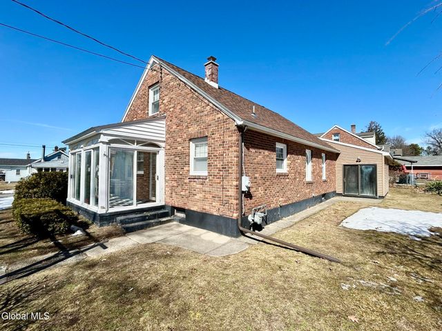 3142 Turnbull Street, Rotterdam, NY 12306