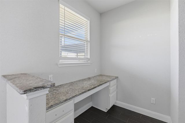 504 Andele WAY, Liberty Hill, TX 78642