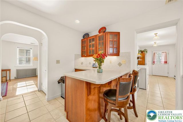 624 Delaware Avenue, Hellertown Boro, PA 18055