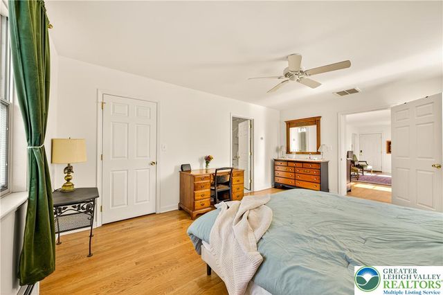 624 Delaware Avenue, Hellertown Boro, PA 18055