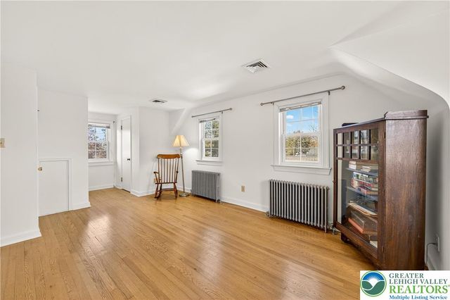 624 Delaware Avenue, Hellertown Boro, PA 18055