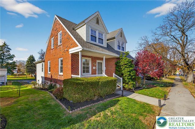 624 Delaware Avenue, Hellertown Boro, PA 18055