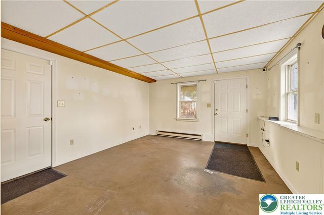 624 Delaware Avenue, Hellertown Boro, PA 18055